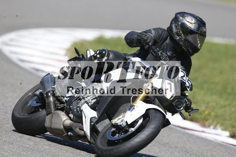 Archiv-2025/48 25.08.2025 Cornu Master School ADR/blau-bleu/125